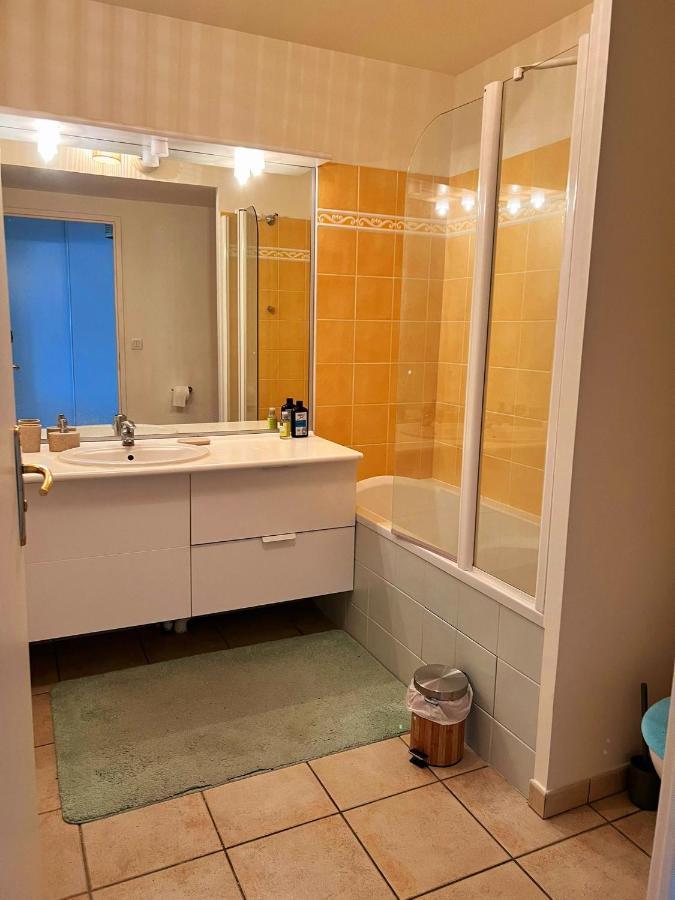 Appartement Disneyland Paris Val D'Europe La Vallee Village Parking 500M Gare Val D'Europe Montévrain Buitenkant foto