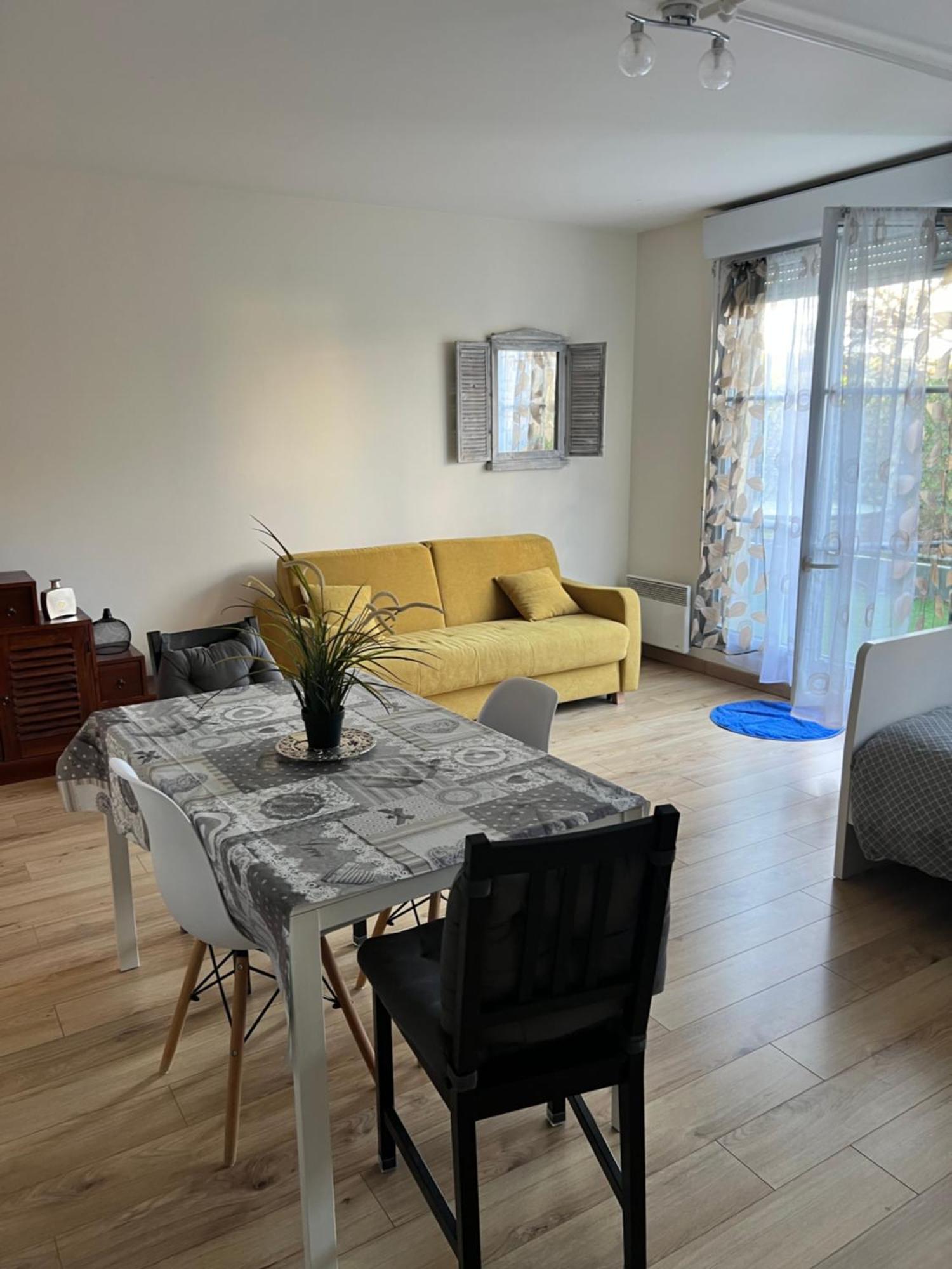 Appartement Disneyland Paris Val D'Europe La Vallee Village Parking 500M Gare Val D'Europe Montévrain Buitenkant foto